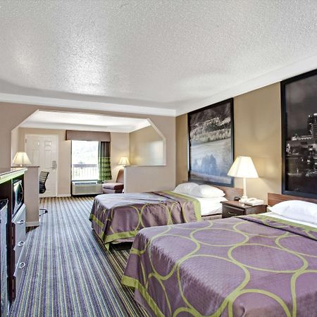 Super 8 By Wyndham Knoxville East Extérieur photo