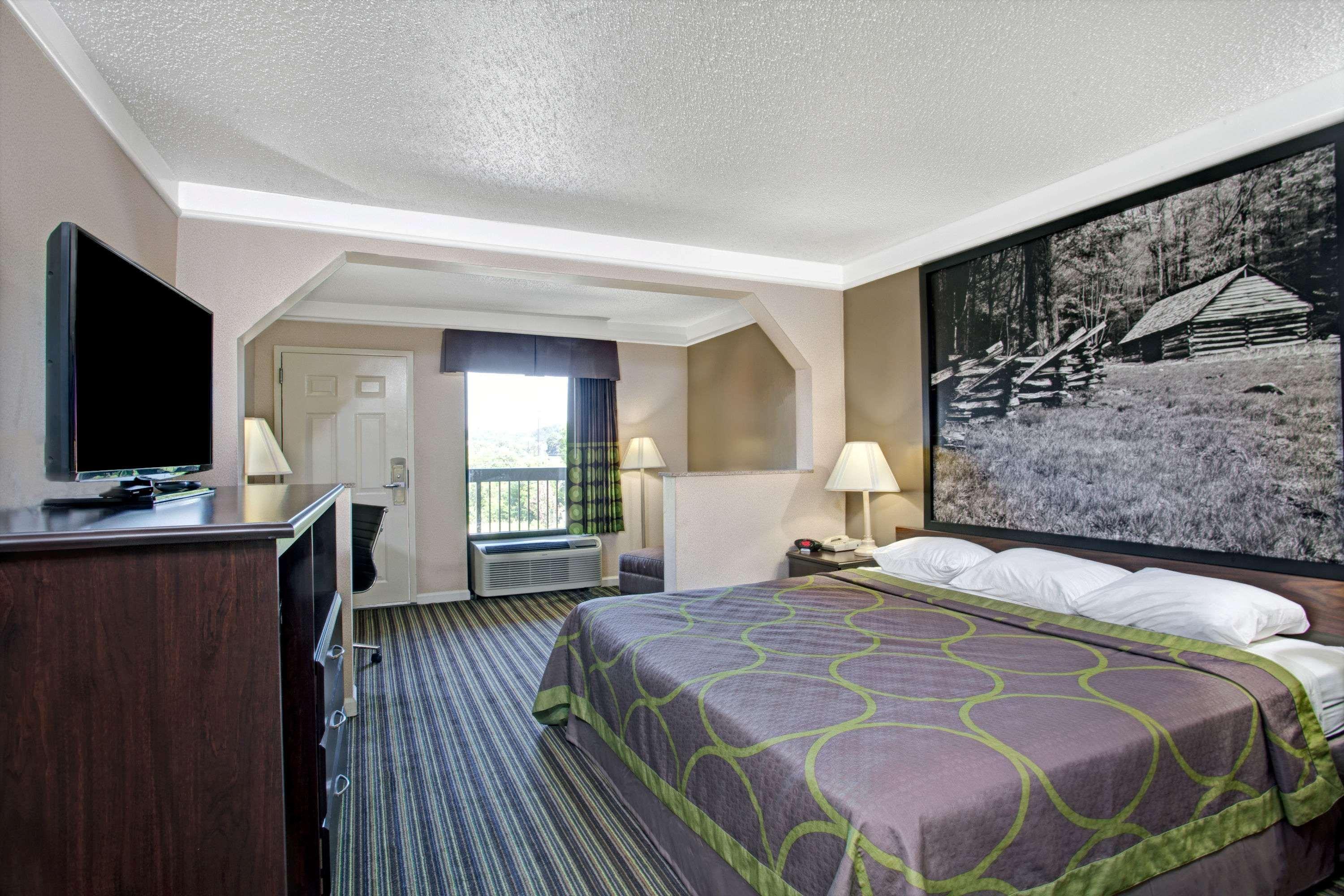 Super 8 By Wyndham Knoxville East Extérieur photo
