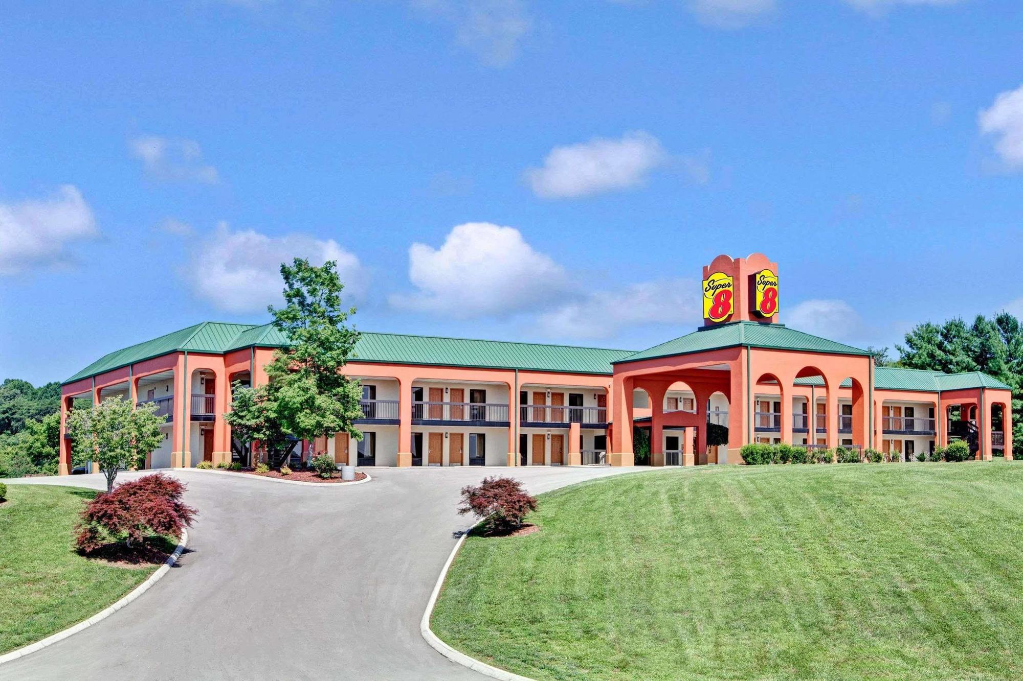 Super 8 By Wyndham Knoxville East Extérieur photo